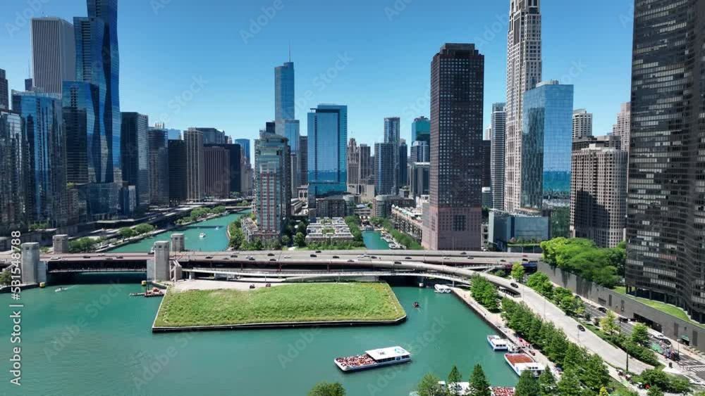 Northbound Lakeshore Drive with River View - Chicago