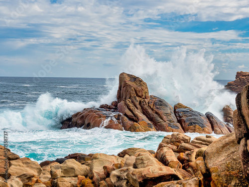 The Yallingup small coastal village is famous for its dramatic rocky seascapes, superb surf breaks, bright white sands and thriving art scene.