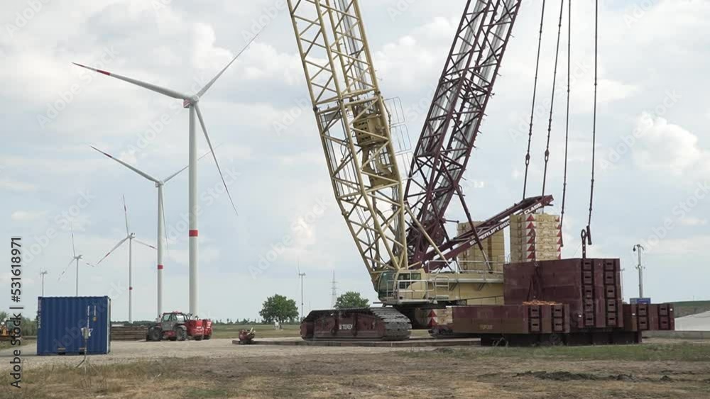 The crane used for construction of a windmill. (Lommel, Belgium) The crane used for construction of a windmill. (Lommel, Belgium)