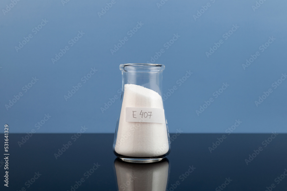 food-additive-e407-or-e407a-in-glass-flask-carrageenan-gum-powder-or