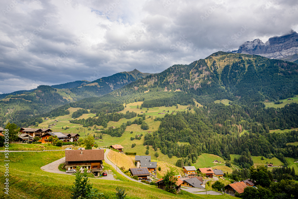 Le village de Val-d'Illiez en Suisse