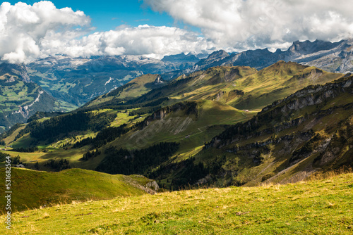 Fototapeta Naklejka Na Ścianę i Meble -  View of the swiss alps
