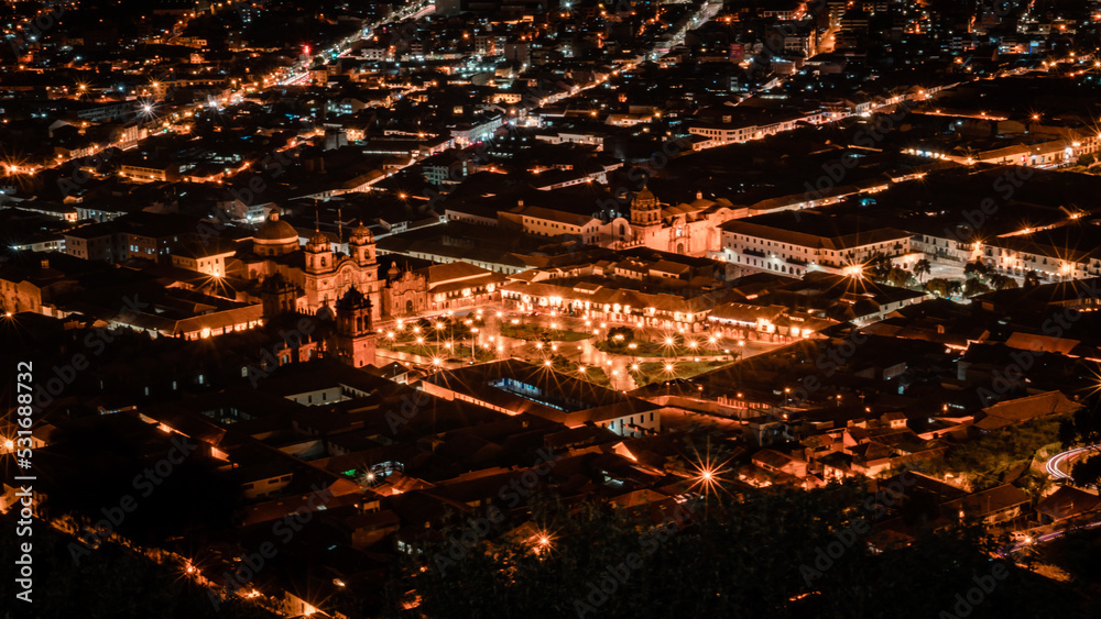 Cusco Plaza - Noche