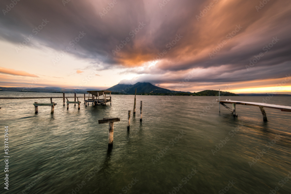 Fototapeta premium sunset over the lake