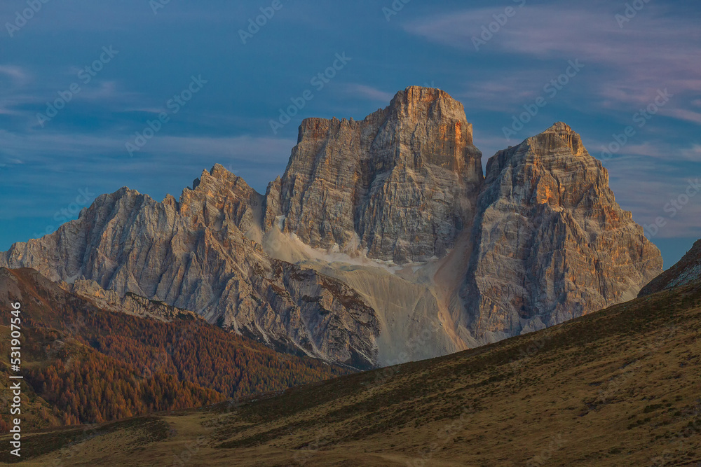 Naklejka premium The Dolomites also known as the Dolomite Mountains, Dolomite Alps or Dolomitic Alps, are a mountain range located in northeastern Italy.