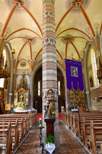 Innenansicht Pfarrkirche Silbertal im Bezirk Bludenz in Vorarlberg (Österreich) © Ilhan Balta