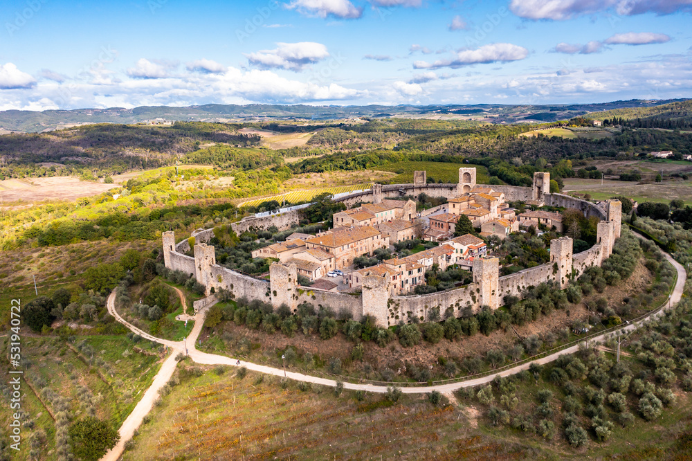 Aerial. view, Italy, Tuscany, Province of Siena, Monteriggioni