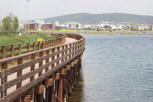 walking road 