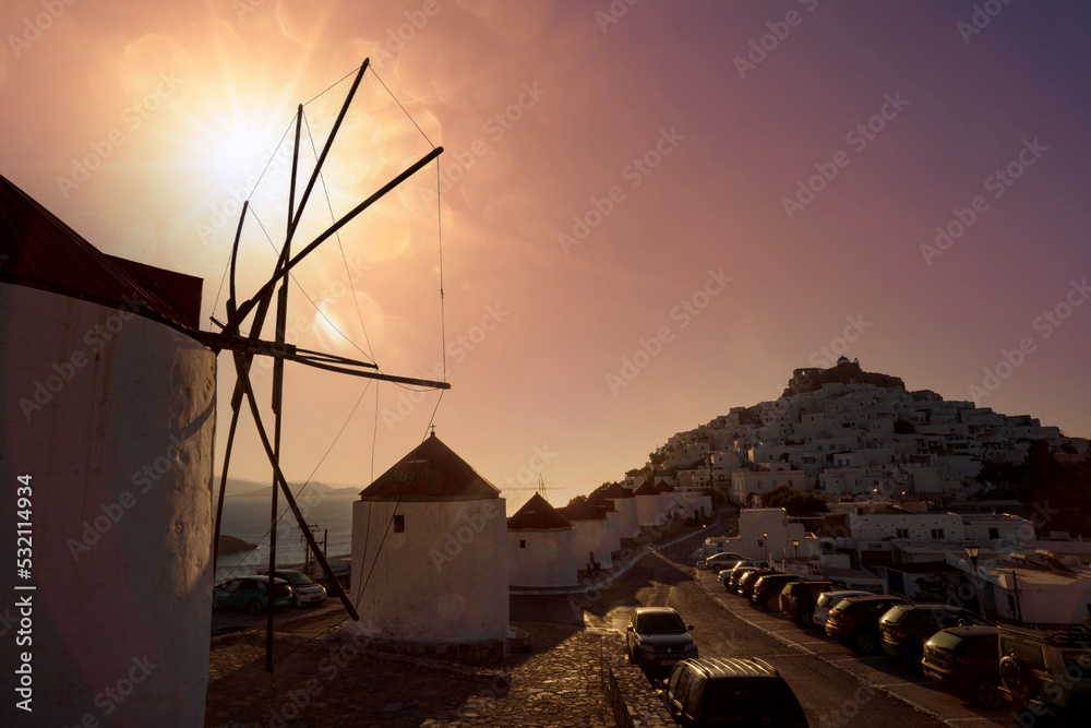 Zachód słońca w Grecji na wyspie Astypalea - obrazy, fototapety, plakaty 