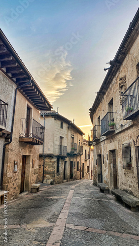 Streets of Pedraza in Segovia  Castilla y Le  n  Spain. Pedraza  medieval walled town