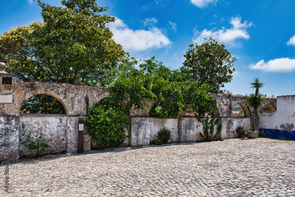 Óbidos is one of the most beautiful and picturesque towns in Portugal, which is surrounded by its impressive walls and dominated by its imposing castle