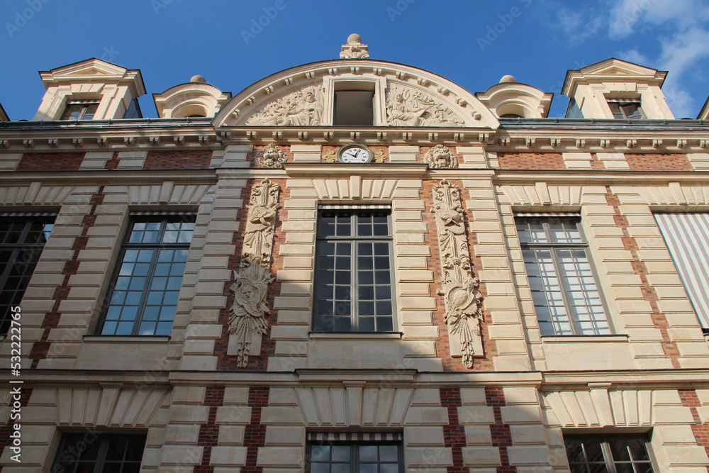 Obraz premium french national library (bnf richelieu) in paris (france)