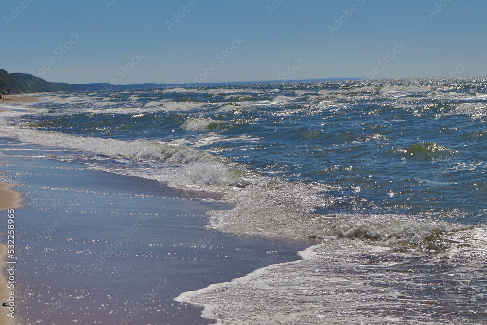 MORZE, PLAŻA, ZACHÓD, PIASEK, KAMIENIE, CZŁOWIEK, TRAWA, FALA, NIEBO, PIANA MORZE, PLAŻA, ZACHÓD, PIASEK, KAMIENIE, CZŁOWIEK, TRAWA, FALA, NIEBO, PIANA