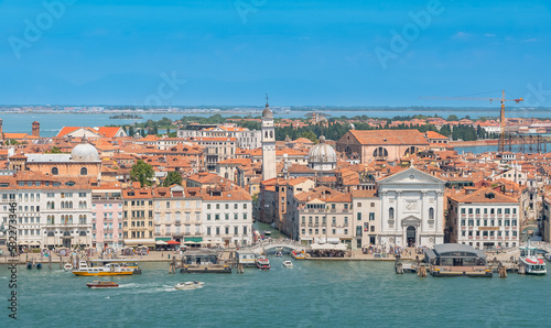 Vue de Venise depuis l'église de San Giorgio Maggiore. 