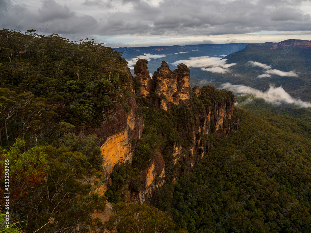 Jamison Valley with the Three Sisters