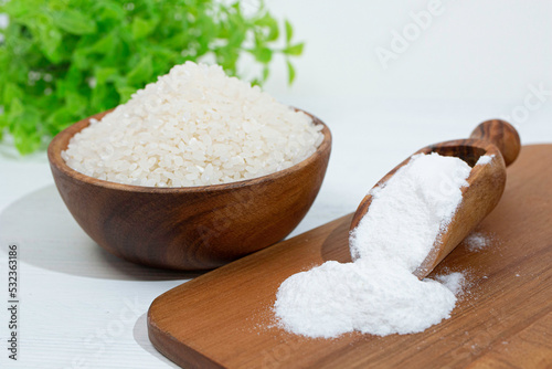 米と米粉（グルテンフリーで人気になっている米粉） photo