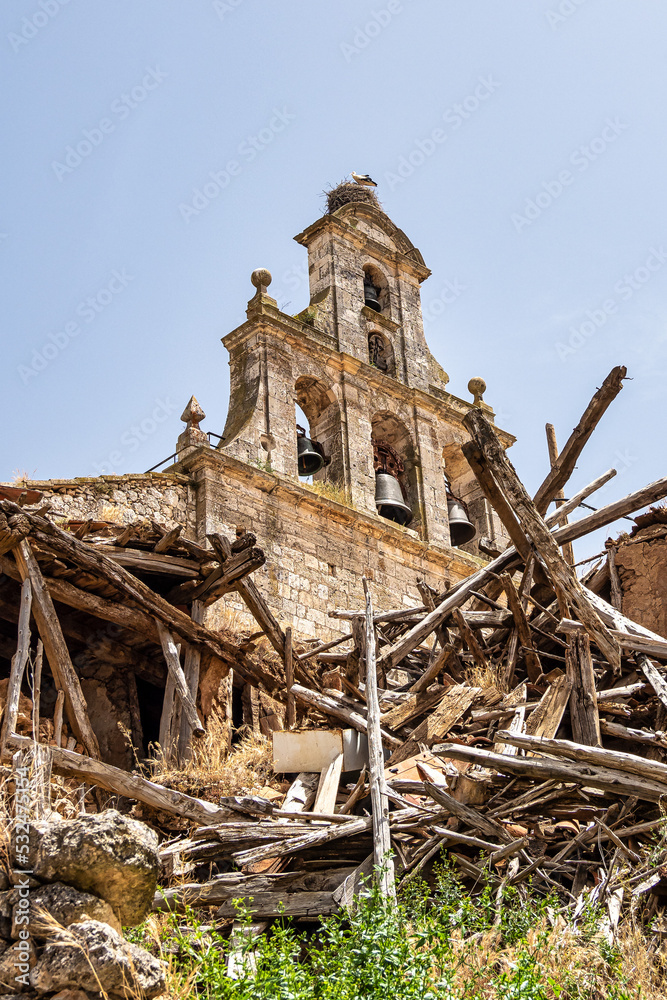 Storks on the Church of Santa Maria in Maderuelo in the province of Segovia, Spain Storks on the Church of Santa Maria in Maderuelo in the province of Segovia, Spain