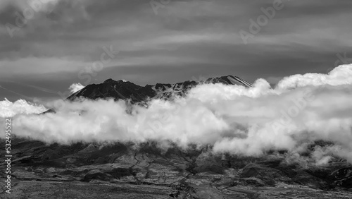 Mount St. Helens © Aaron Peeper