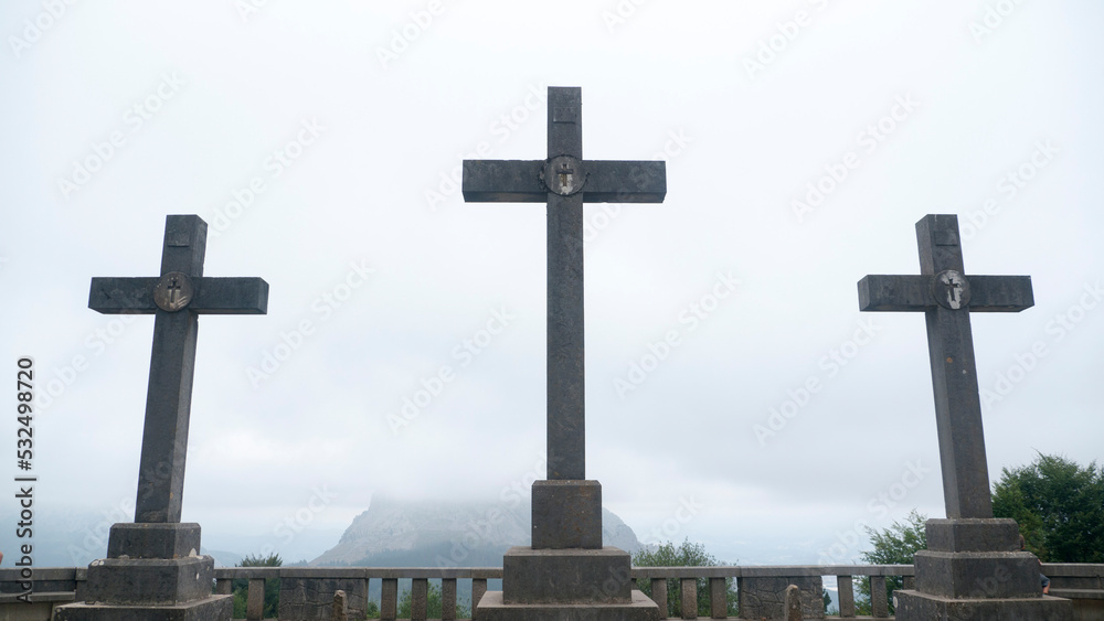 Cruces gigantes de piedra Cruces gigantes de piedra