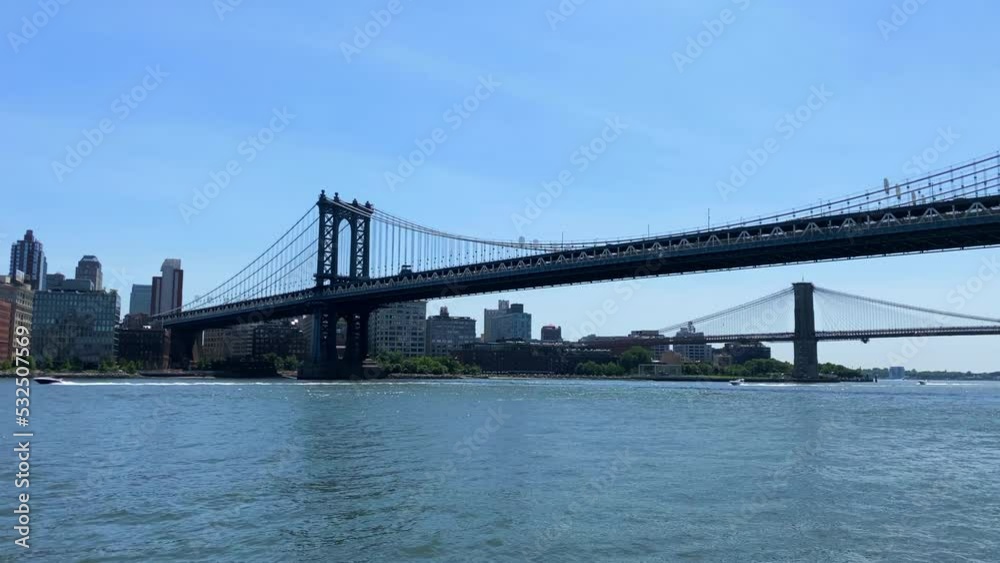 New York City - Motionlapse: 4K (3840 × 2160), 24fps, MOV, 1.44 GB New York City - Motionlapse: 4K (3840 × 2160), 24fps, MOV, 1.44 GB