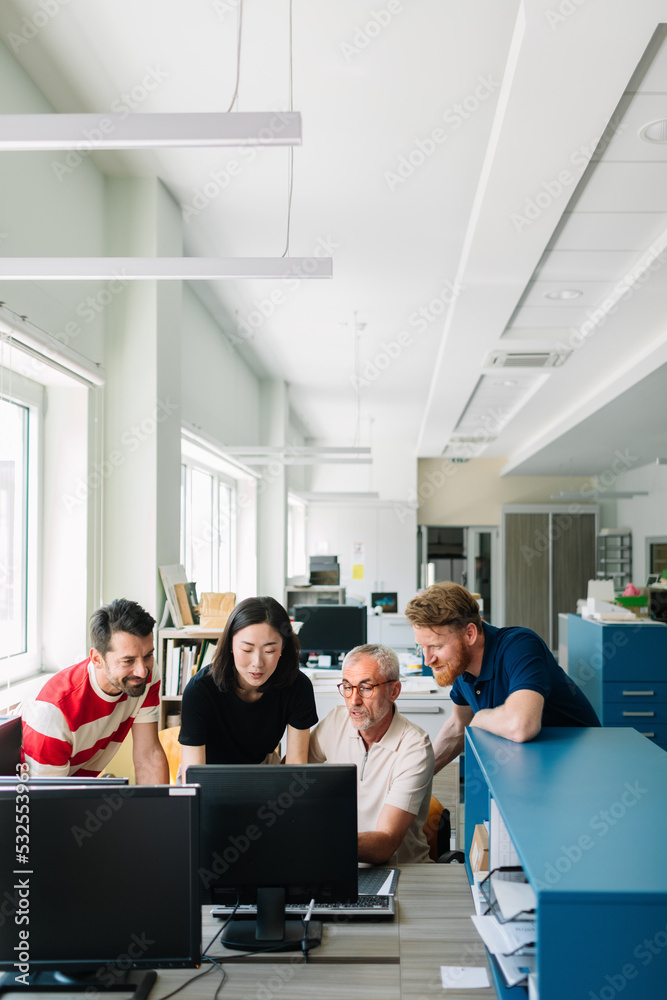 Colleagues Working Together in Office Colleagues Working Together in Office