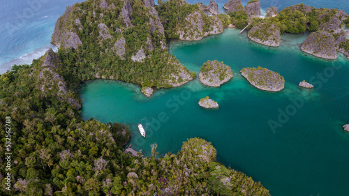 Piyainemo Island  Raja Ampat  West Papua Tourism