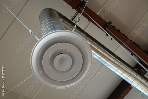 Exposed AC Ducts are exposed to the same cold, heat and humidity that exist on the outside. photo