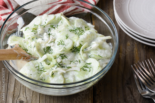 creamy cucumber salad
