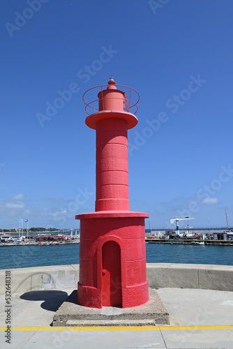 leuchtturm in cambrils, tarragona, spanien
 photo