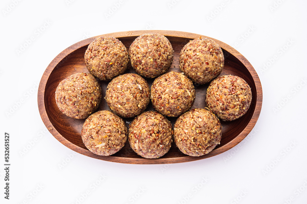 Alsi pinni laddu or flax seed laddo or healthy jawas ladoo are delicious Indian sweet energy balls Alsi pinni laddu or flax seed laddo or healthy jawas ladoo are delicious Indian sweet energy balls