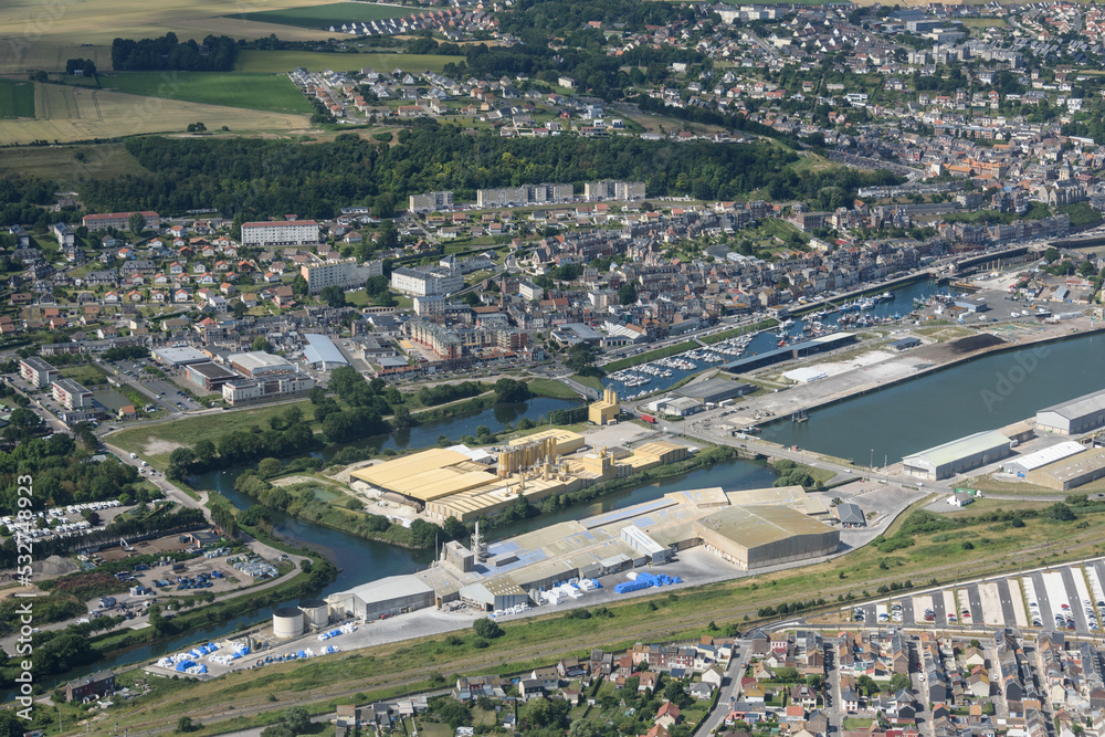 vue aérienne de la ville du Tréport en Seine Maritime en France