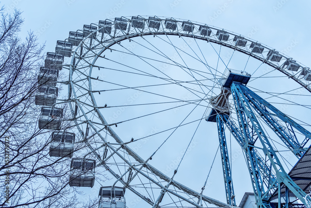 Ferris wheel in the winter park