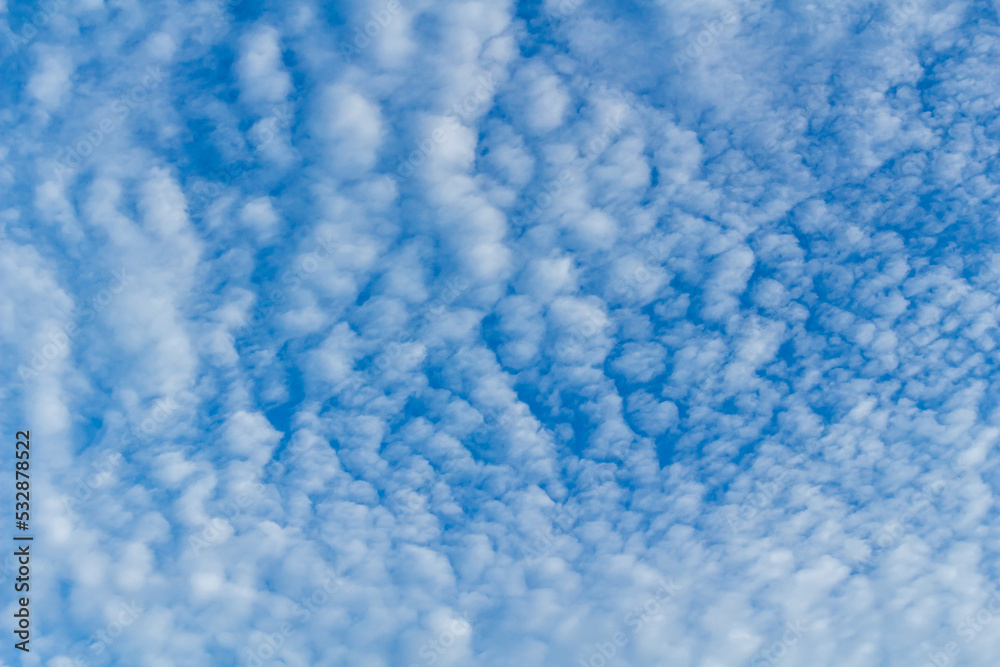 Obraz premium Blue sky and cirrus clouds, can be used as background.