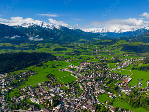 Windischgarsten im Traunvierten von oben photo