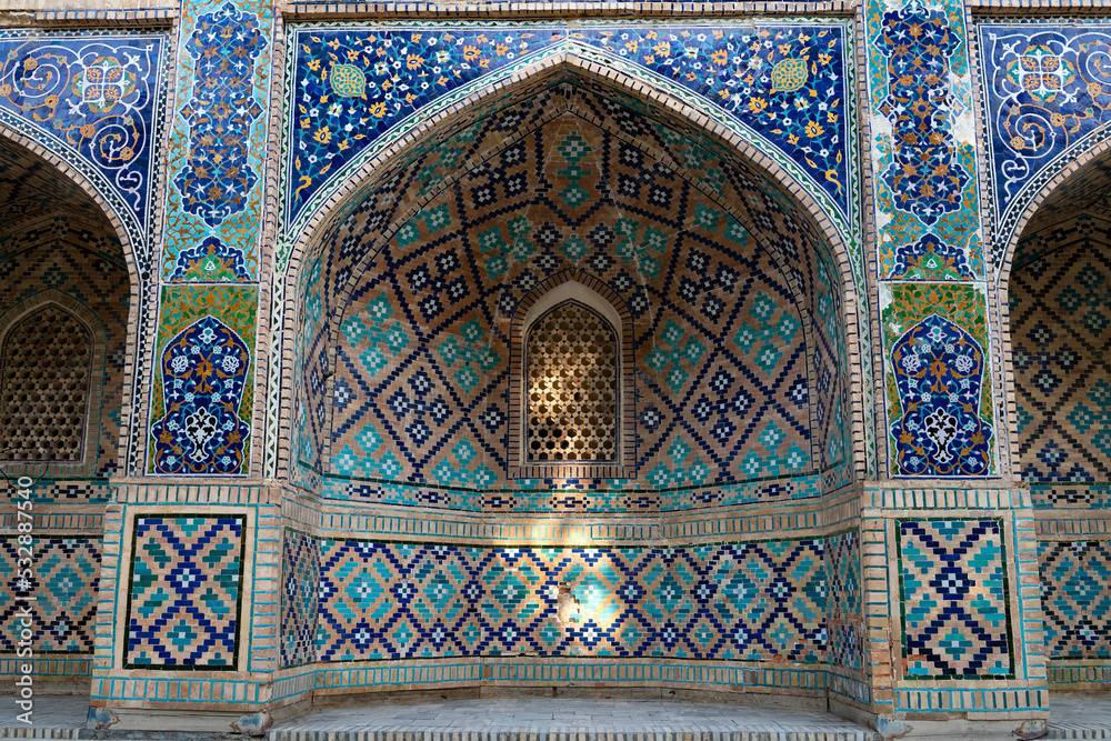 Mosaic decoration of ancient Nodir-Divan-Begi madrasah (1623). Bukhara, Uzbekistan Mosaic decoration of ancient Nodir-Divan-Begi madrasah (1623). Bukhara, Uzbekistan