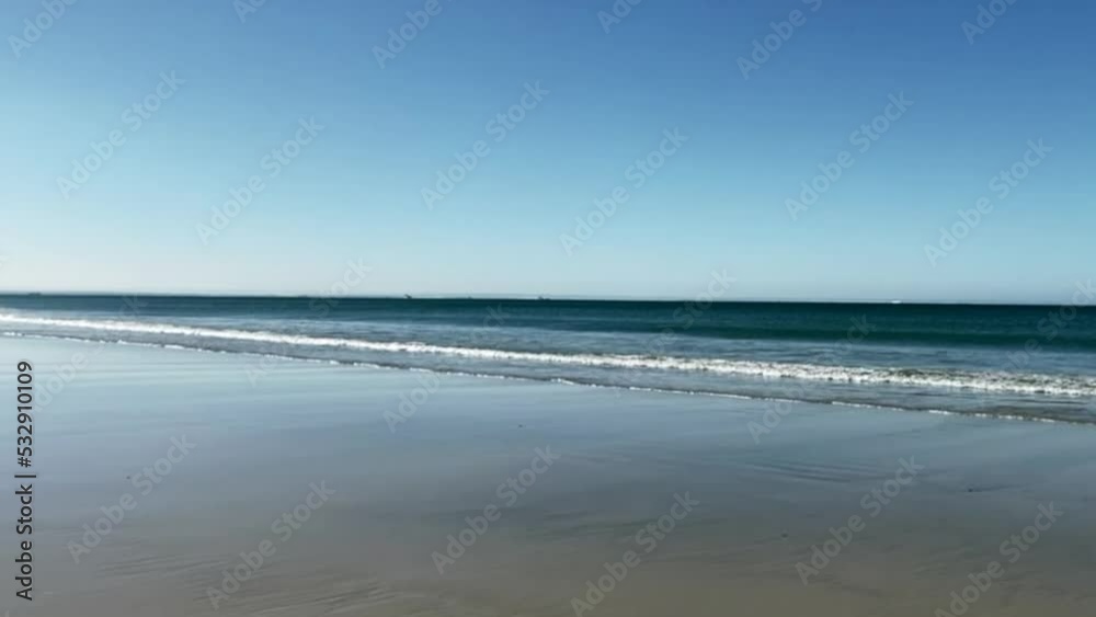EXPLORE THE SCENIC AND BEAUTIFUL COAST OF KINGS BEACH AT NELSON MANDELA BAY, PORT ELIZABETH, SOUTH AFRICA EXPLORE THE SCENIC AND BEAUTIFUL COAST OF KINGS BEACH AT NELSON MANDELA BAY, PORT ELIZABETH, SOUTH AFRICA