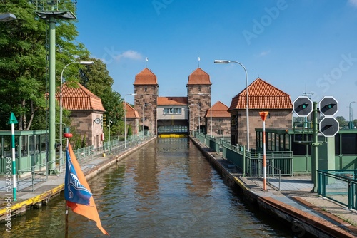 Alte Schachtschleuse Minden photo