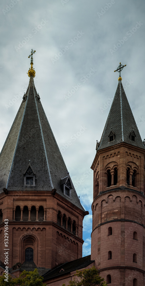 Obraz premium Zwei Türme einer Kathedrale