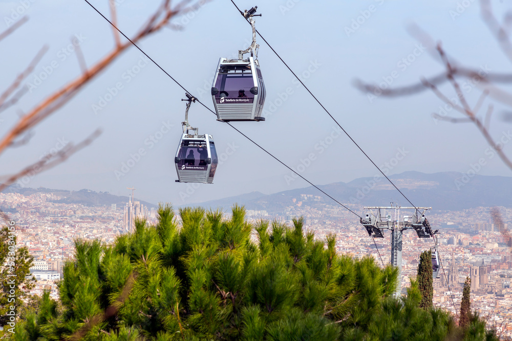 Cable car carrying visitors to and from Barcelona's Montjuic Castle ...