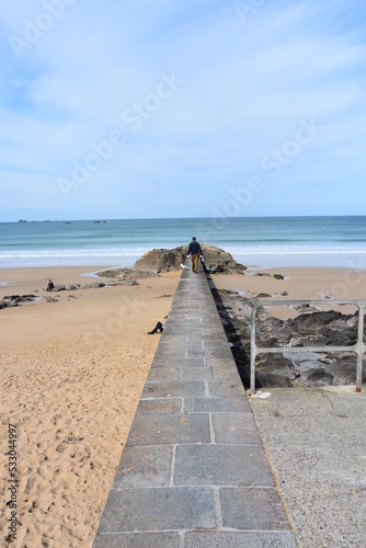 Fotografía Saint-Malo, bâtiment, église, danse, salle, restaurant, cheminée, bateau