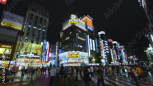 夜の新宿の風景（ぼかし有り）