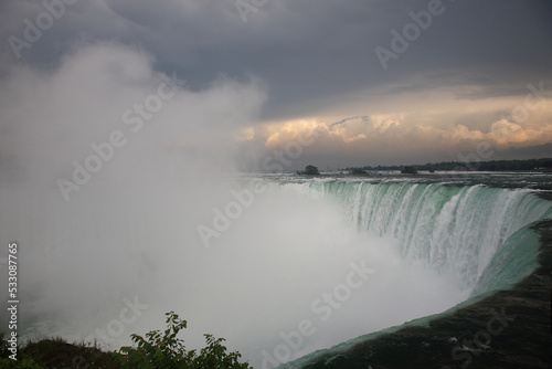 Kanadische Niagarafälle - Hufeisenfälle / Canadian Niagara Falls - Horseshoe Falls /