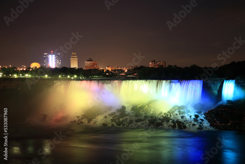 Amerikanische Niagarafälle / American Niagara Falls /..