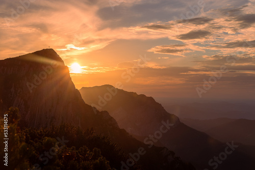 Alberfeldkogel und umliegende Berge bei Sonnenuntergang photo