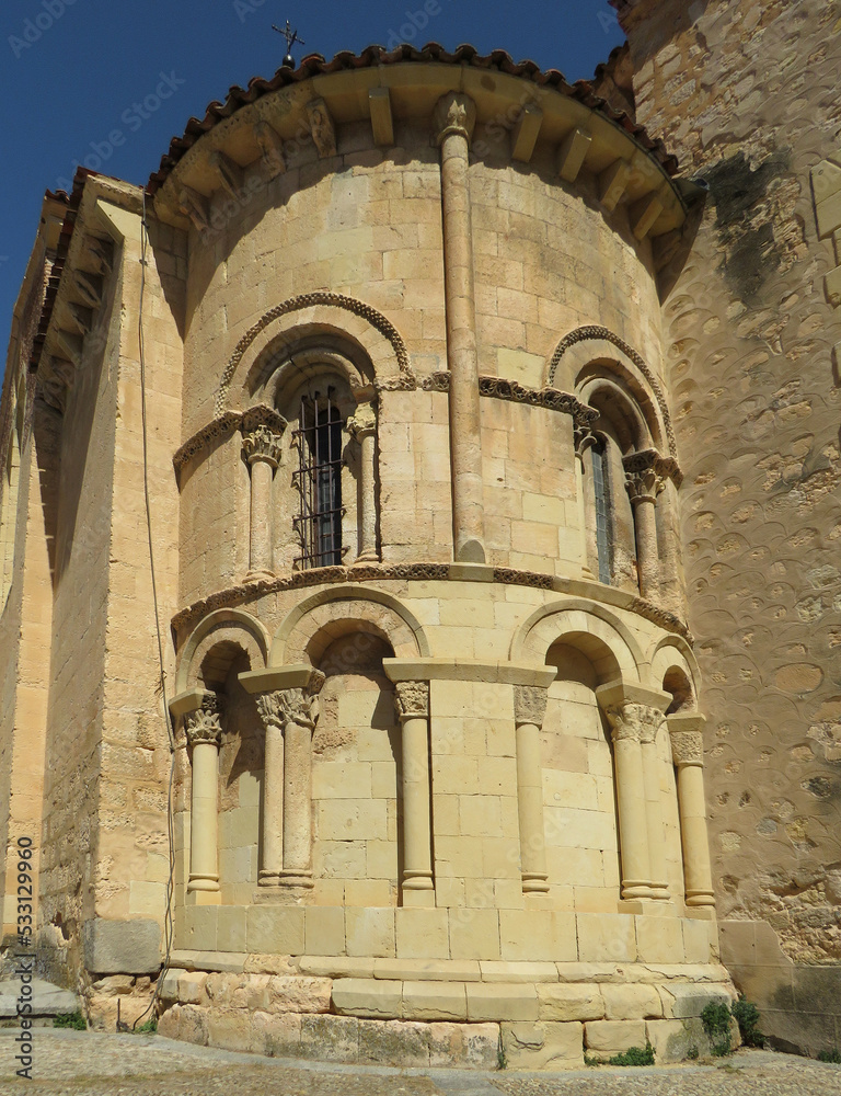 Romanesque church of San Martin. (12th century). View of the exceptional apse.
Historic city of Segovia. Spain. 