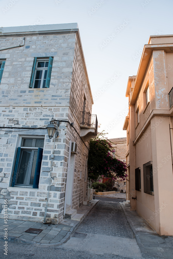 Obraz premium Syros port on a colorful summer day, Cyclades, Aegean sea, Greece