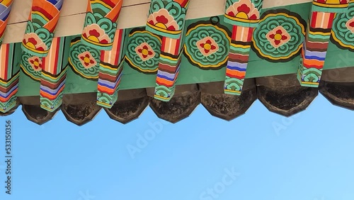 roof of Korean traditional house - video - slow motion along the roof - Historic sites