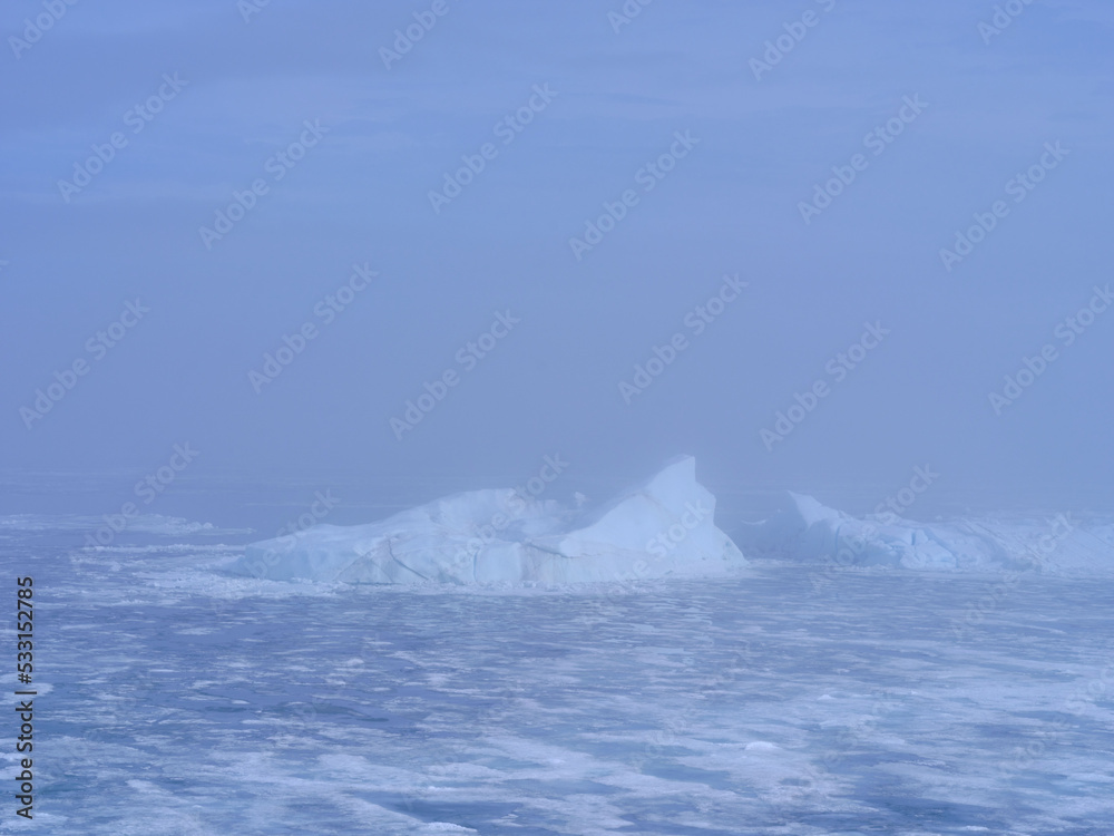 iceberg at the north pole
