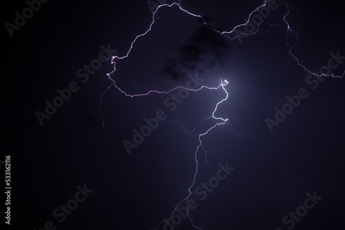 lightning in the sky © Luca