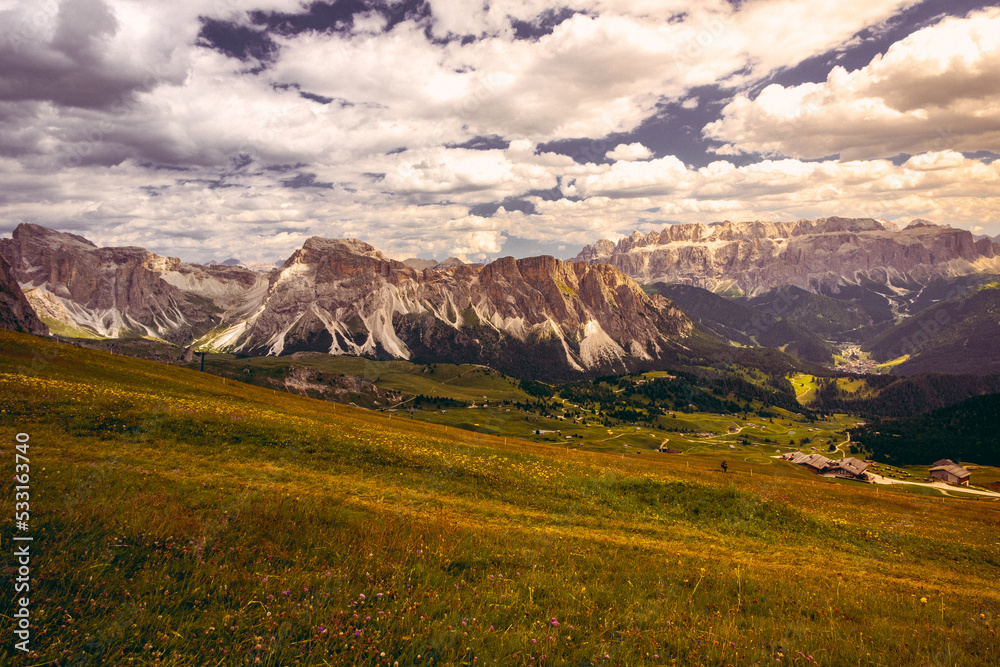 Fototapeta premium Traveling across Italy and the Dolomites